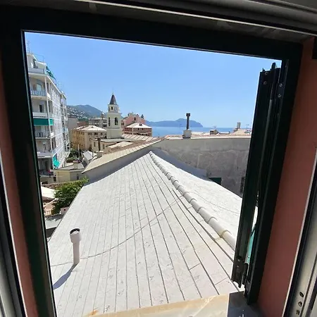 Mansarda Sul Mare - La Contessa Di Caprafico 아파트